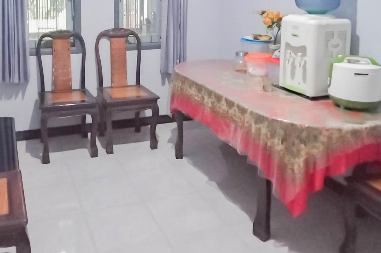 Triyoga Homestay Syariah Redpartner Sangkanurip Εξωτερικό φωτογραφία